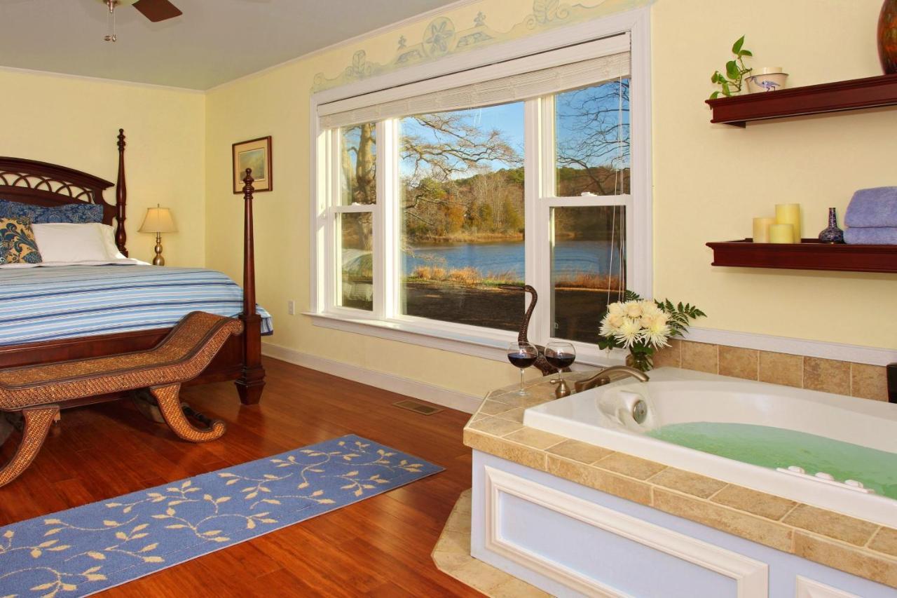 The Inn At Tabbs Creek Port Haywood Extérieur photo