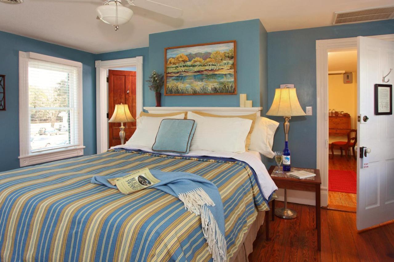 The Inn At Tabbs Creek Port Haywood Extérieur photo