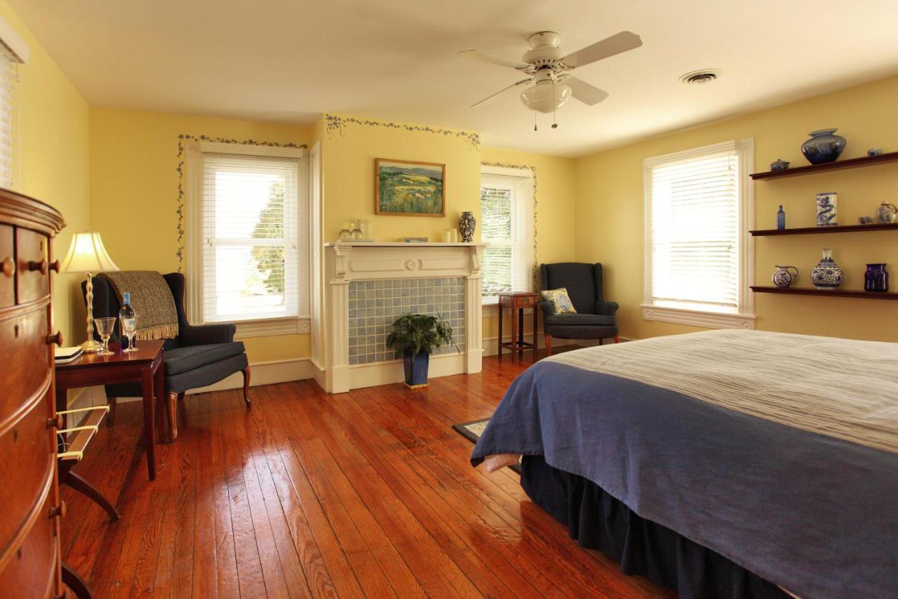 The Inn At Tabbs Creek Port Haywood Extérieur photo