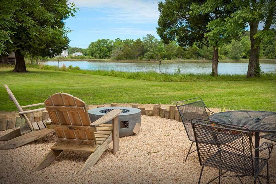 The Inn At Tabbs Creek Port Haywood Extérieur photo